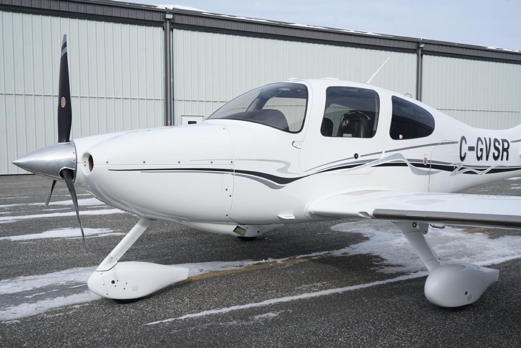 2005 Beechcraft SR-22 GTS